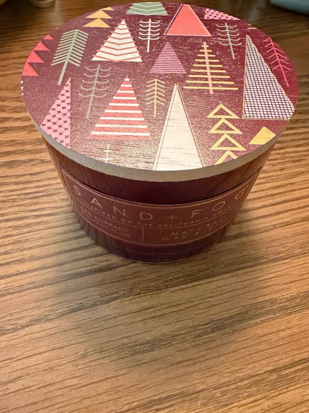 Sand and Fog Christmas Candle - Red Currant and Sugar Plum 12 oz